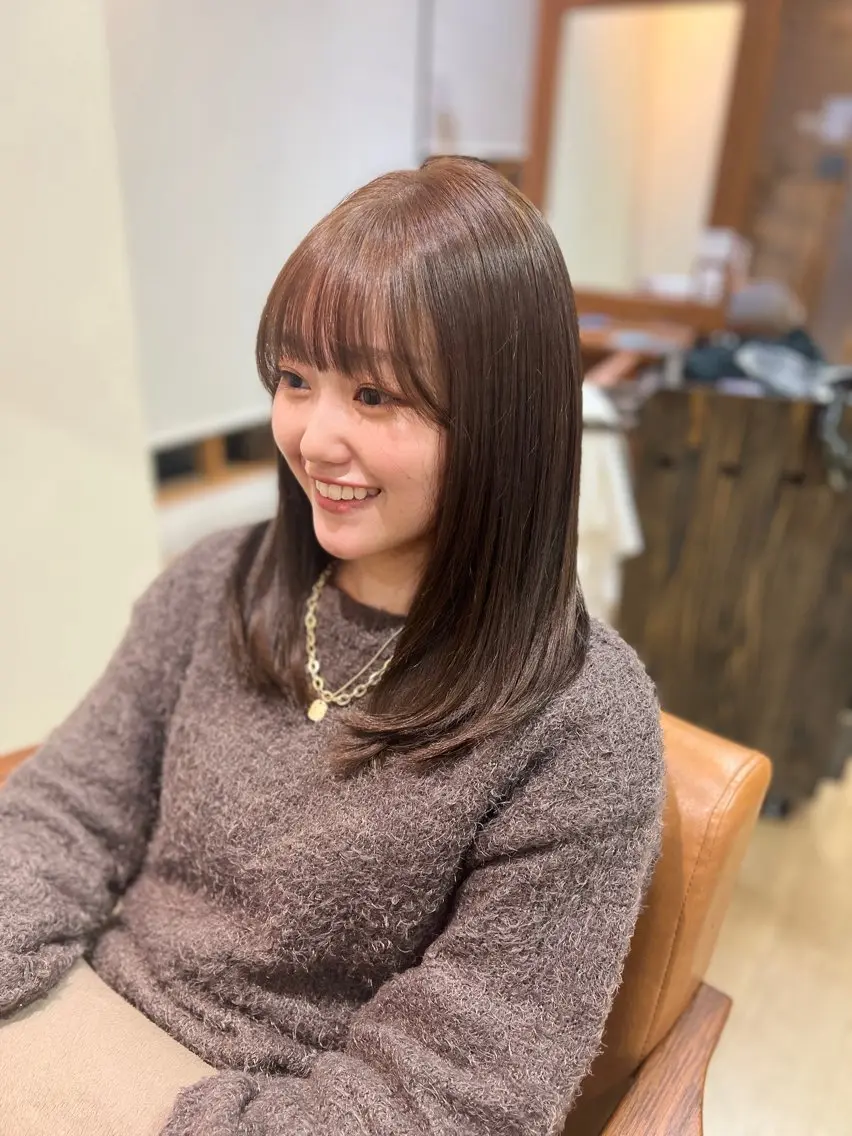 セミロング カラー ベージュカラー miku 三ノ輪のヘアスタイル