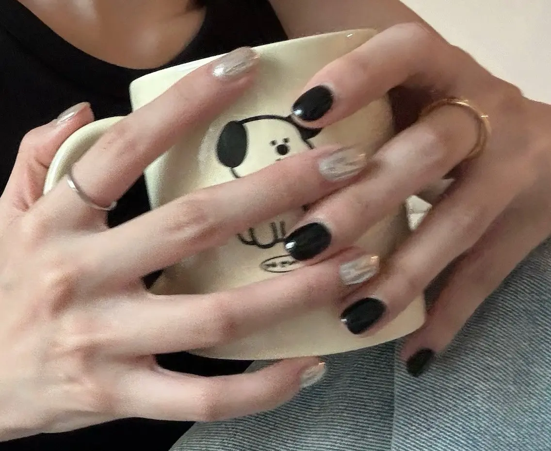 ネイル ハンドネイル H&B しんのネイルデザイン