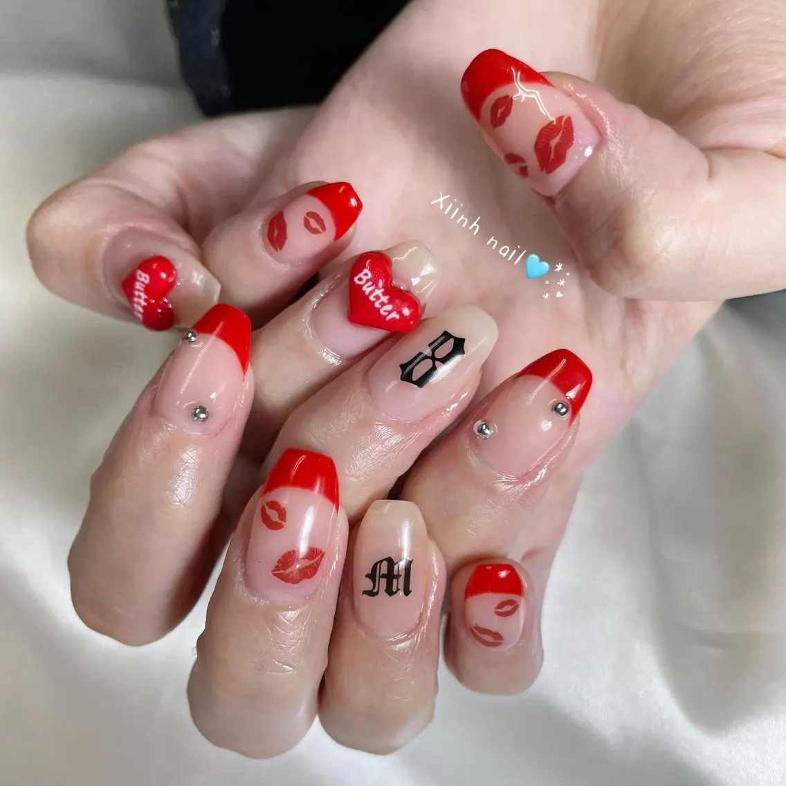 ネイル ブラウン チークネイル 桜ネイル 長さ出し フットネイル ハンドネイル XIINH NAIL SALONのネイルデザイン