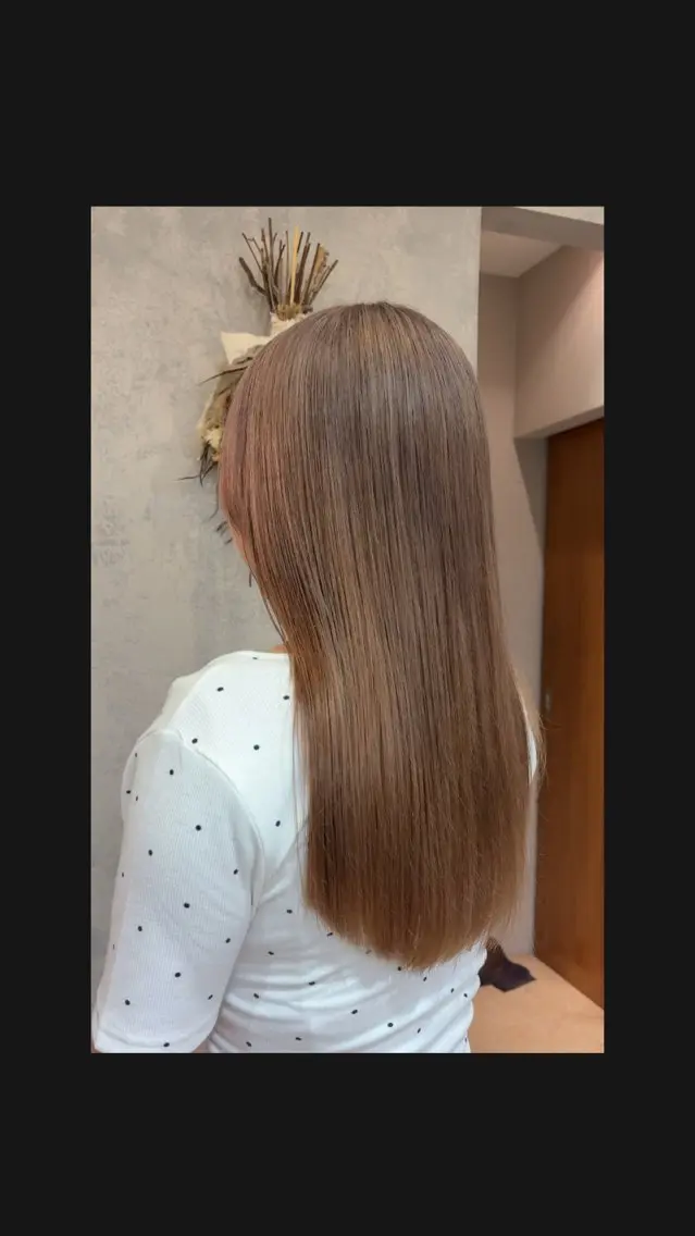 ロング ヘアカラー 中島 心暖のヘアスタイル