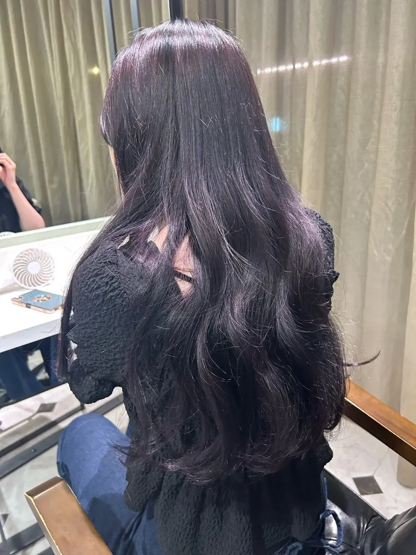 ロング カラー ブリーチ パープルカラー 🌟デザインカラー 久保悠那のヘアスタイル