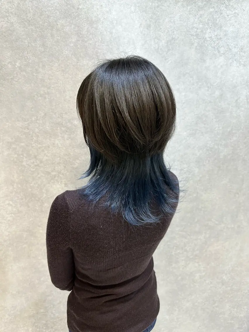 セミロング カラー 【𝐀𝐬𝐡大森】 石崎竜祐のヘアスタイル