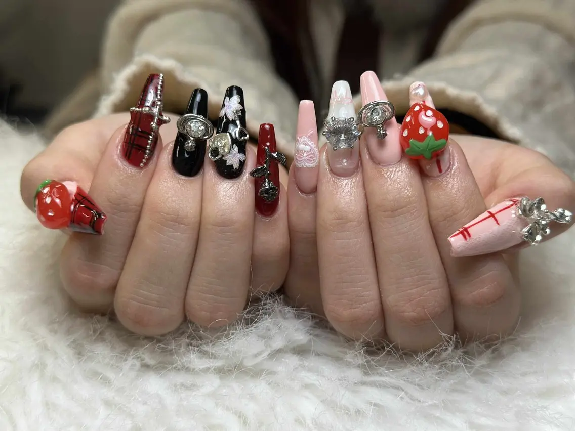 ネイル アートネイル 成人式 ジェルネイル ニュアンスネイル 夏ネイル ハンドネイル Jenn Nail Salonのネイルデザイン