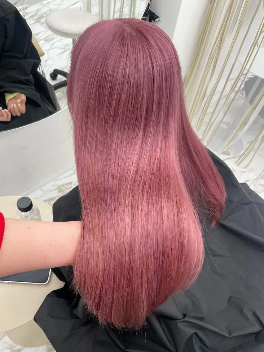 セミロング カラー ヘアカラー Hiroka / NANAのヘアスタイル