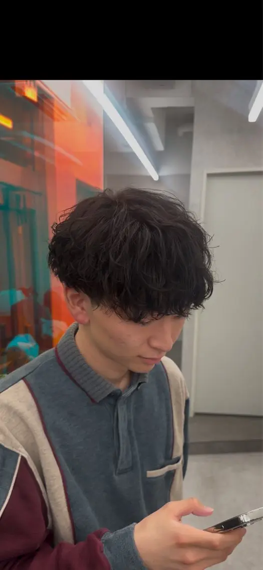 ミディアム パーマ ヘアアレンジ メンズ ミディアムパーマ マッシュ メンズパーマ 齊藤 大地のヘアスタイル