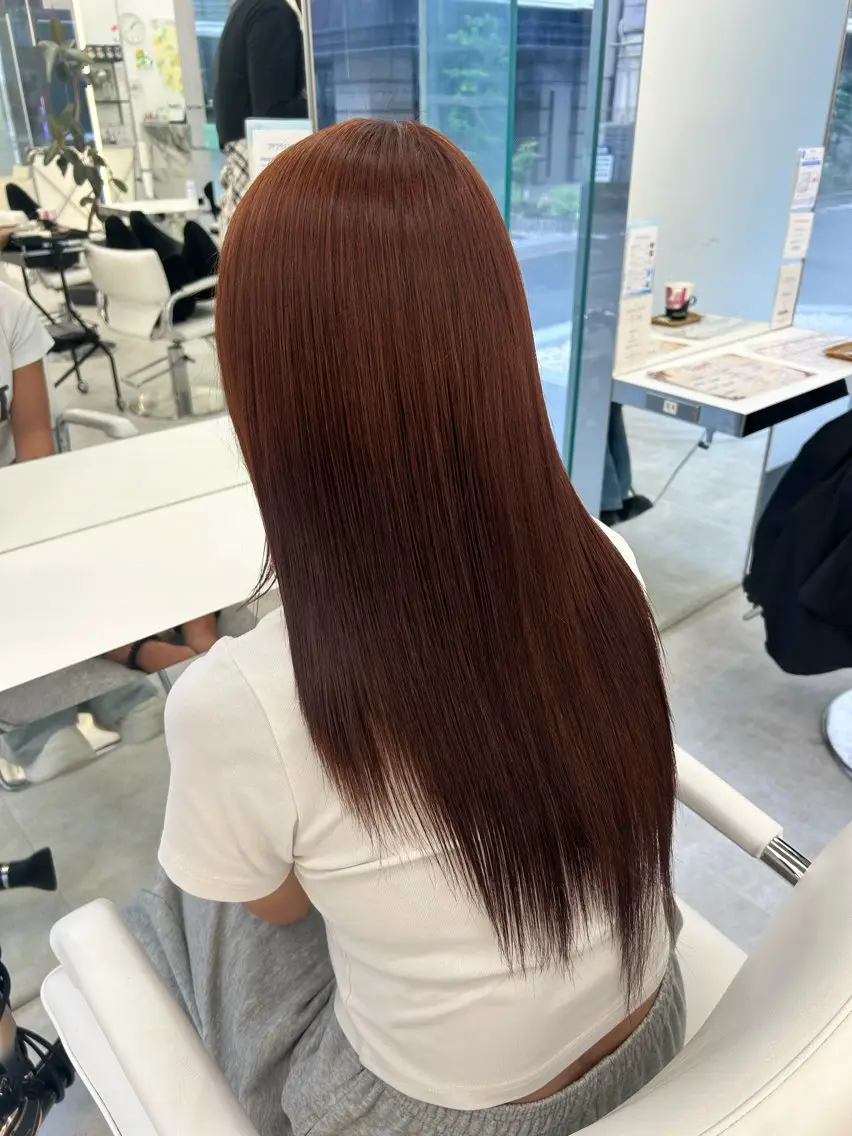 ロング ヘアカラー 🤍透明感艶カラ ー🫧あこ🎀のヘアスタイル