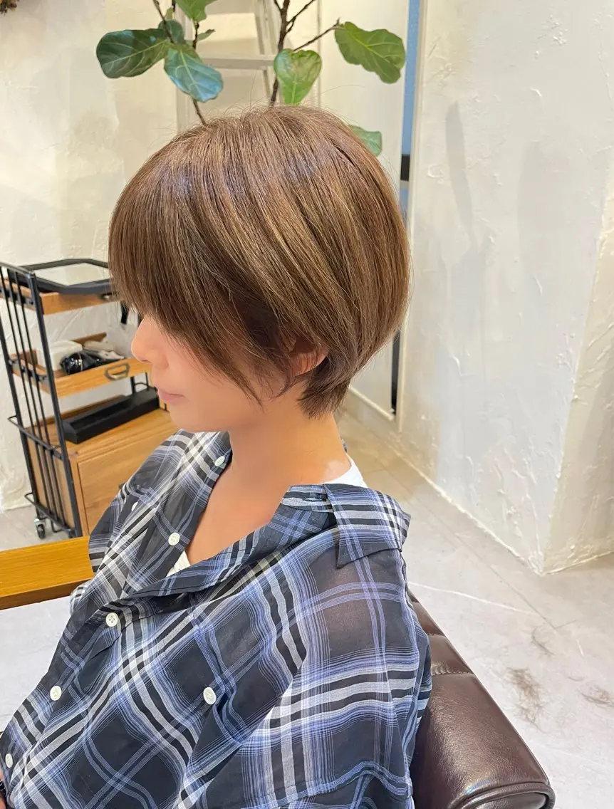 カット シャンプー トリートメントの写真