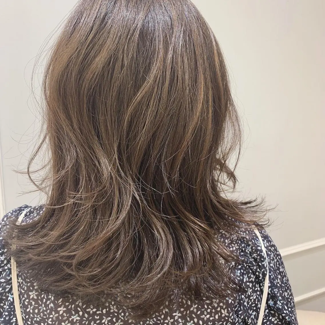 カラー ハイライトカラー 美髪矯正✨🌷関 郁美🌷のヘアスタイル