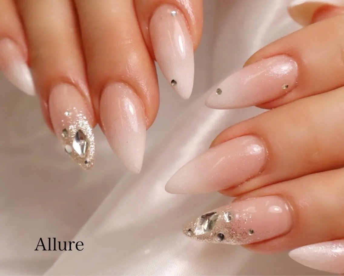 ネイル Allure Yuuのネイルデザイン
