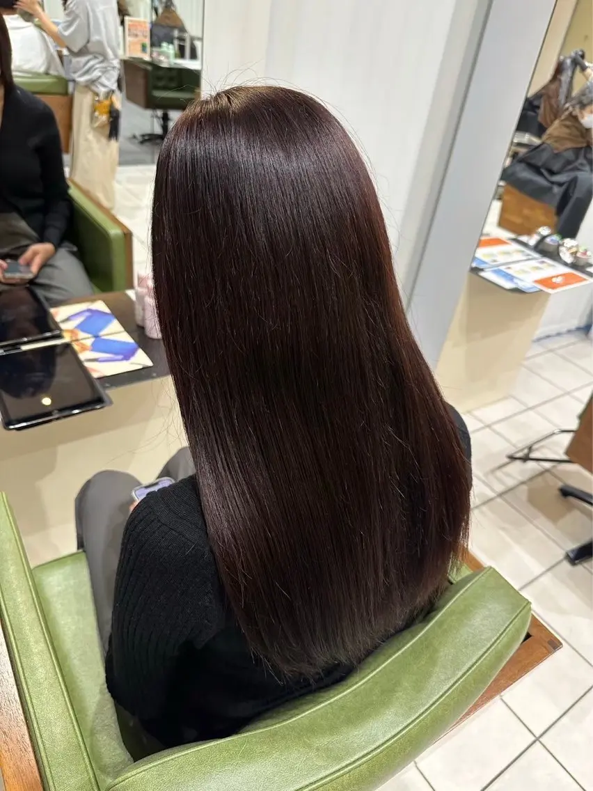 ロング カラー 中村 彩奈のヘアスタイル