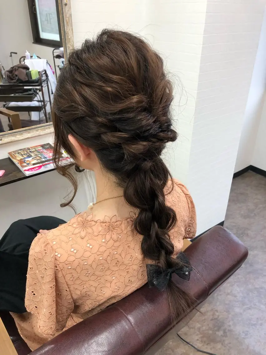 ヘアセット8:00、8:30スタート 早朝料金込みの写真