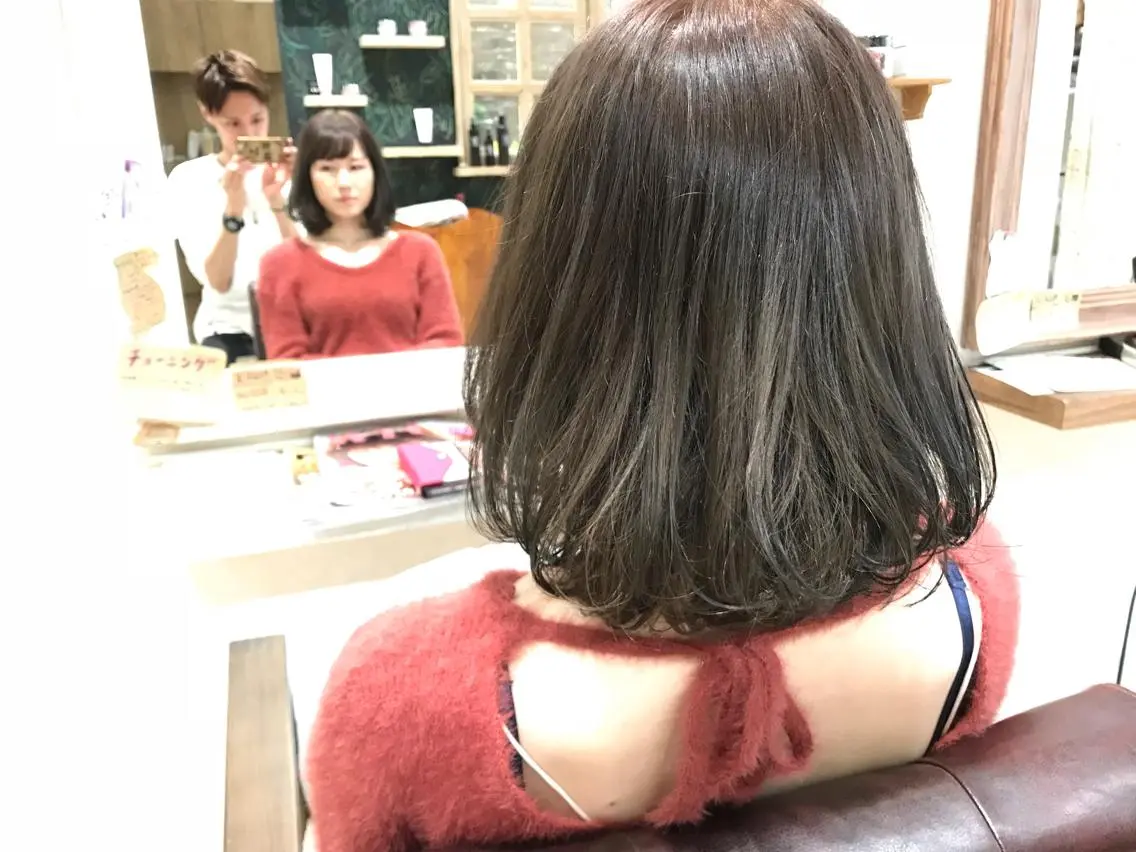 ミディアム カラー グレージュ メンズ指名多数!! 田島史也のヘアスタイル
