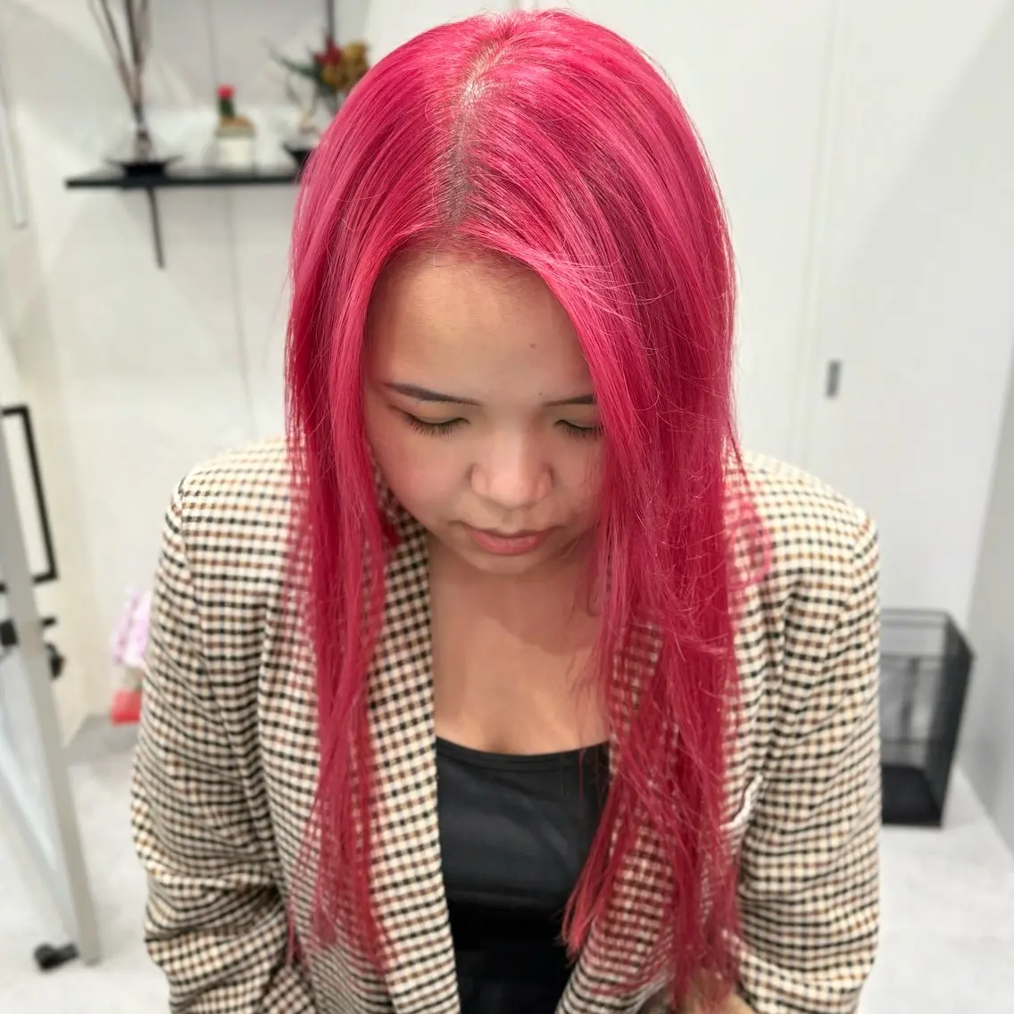 ロング カラー ショート/ウルフ カットモデル募集のヘアスタイル