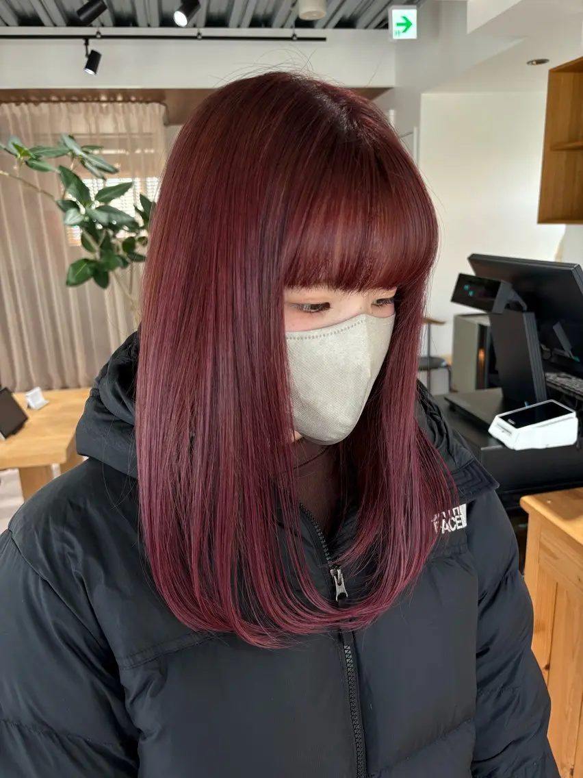 カラー ピンクカラー ヘアカラー aina / n.w.hのヘアスタイル