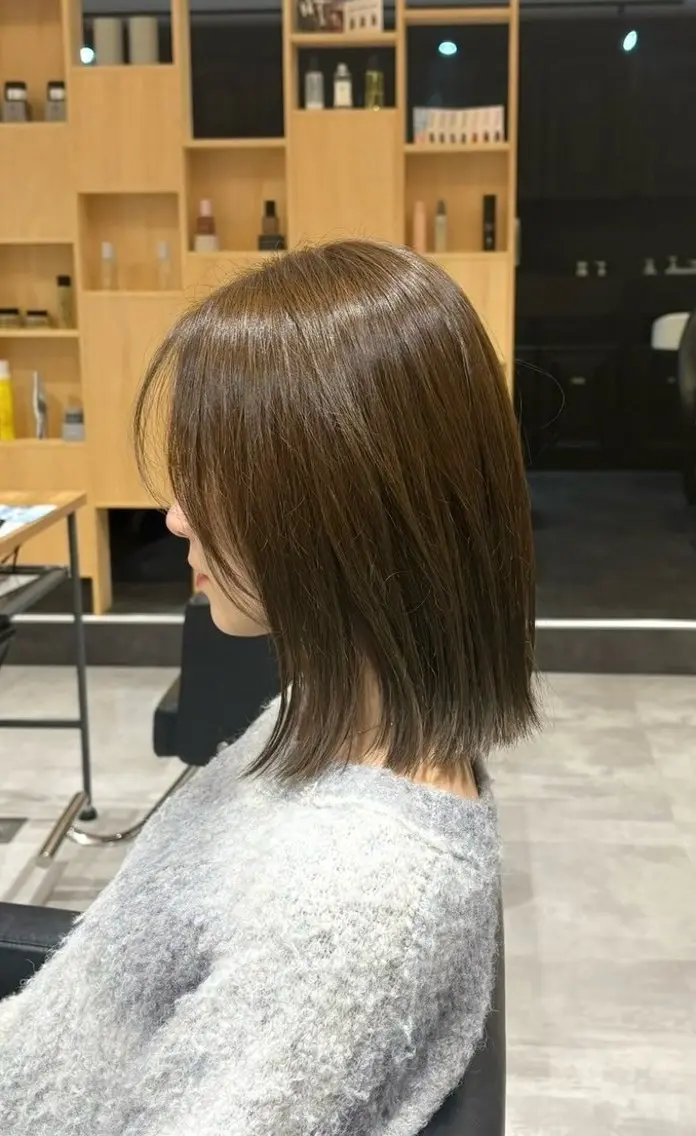 ミディアム ミディアムレイヤー レイヤーカット HANA by RIZのヘアスタイル