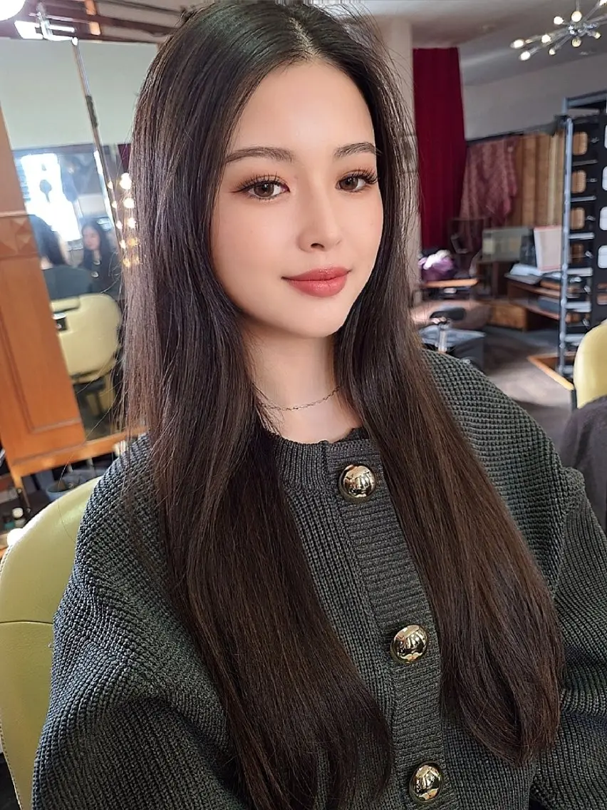 ロング カット ヘアカラー トリートメント 再来率★94%★丁寧 シニストラ足利表参道のヘアスタイル