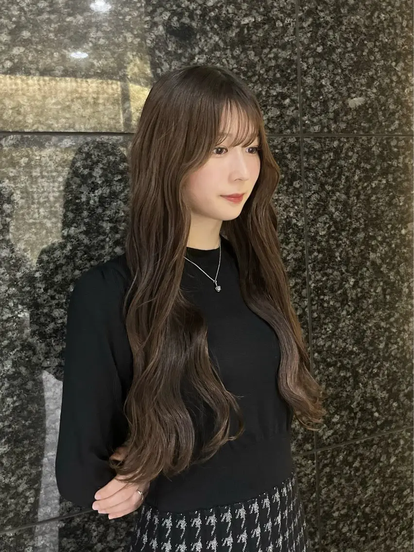 ロング カラー アッシュ 顔まわり/透け感 カラー/青栁優🔆のヘアスタイル