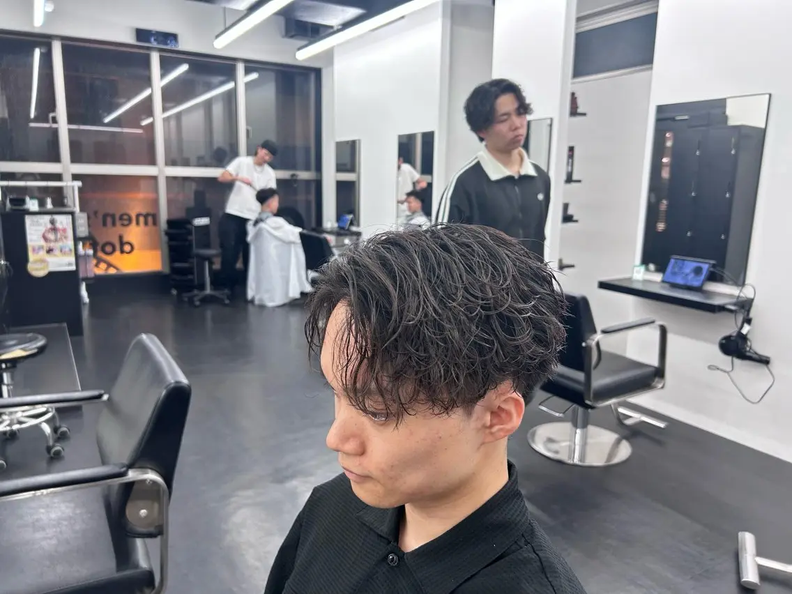 パーマ メンズ カット パーマ 1週間限定メンズパー マ🔥5060~🔥のヘアスタイル