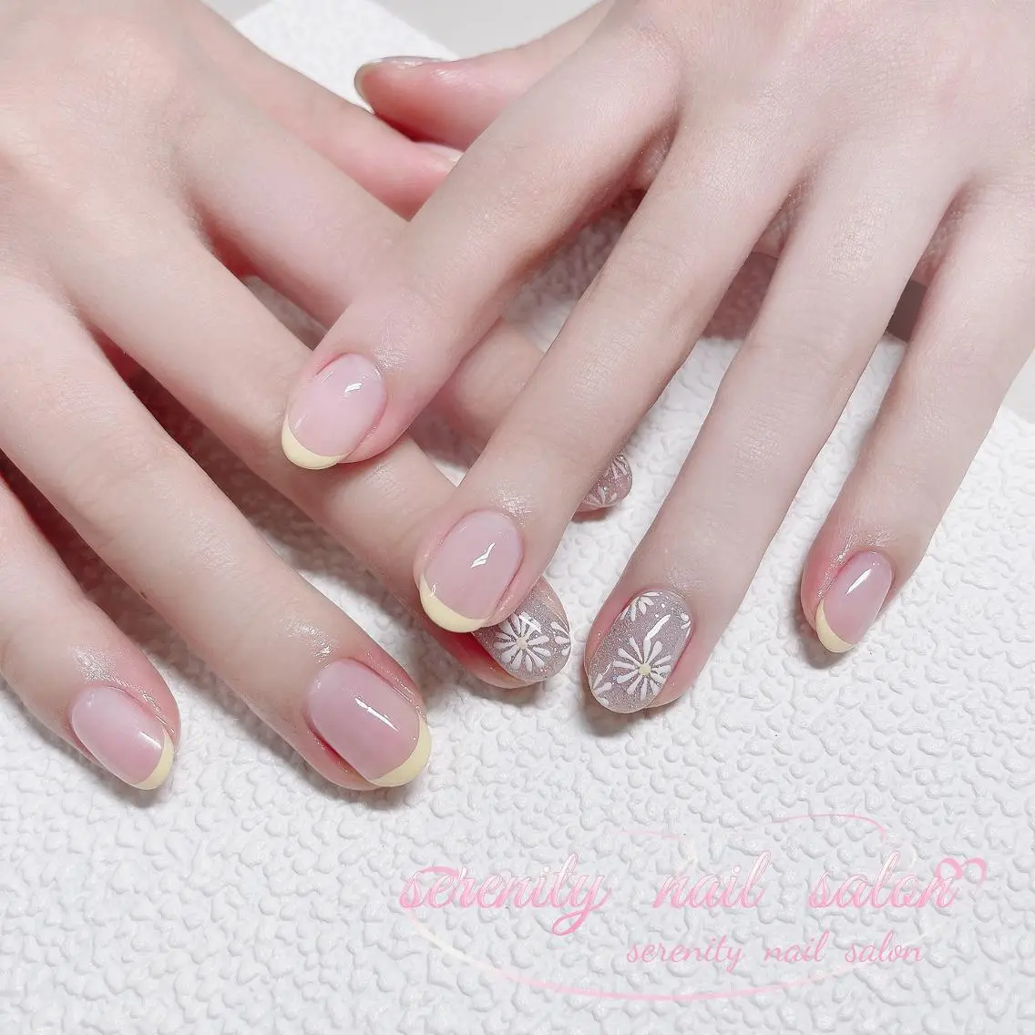 ネイル ハンドネイル ハンドケア ✨Serenity Nail salonのネイルデザイン