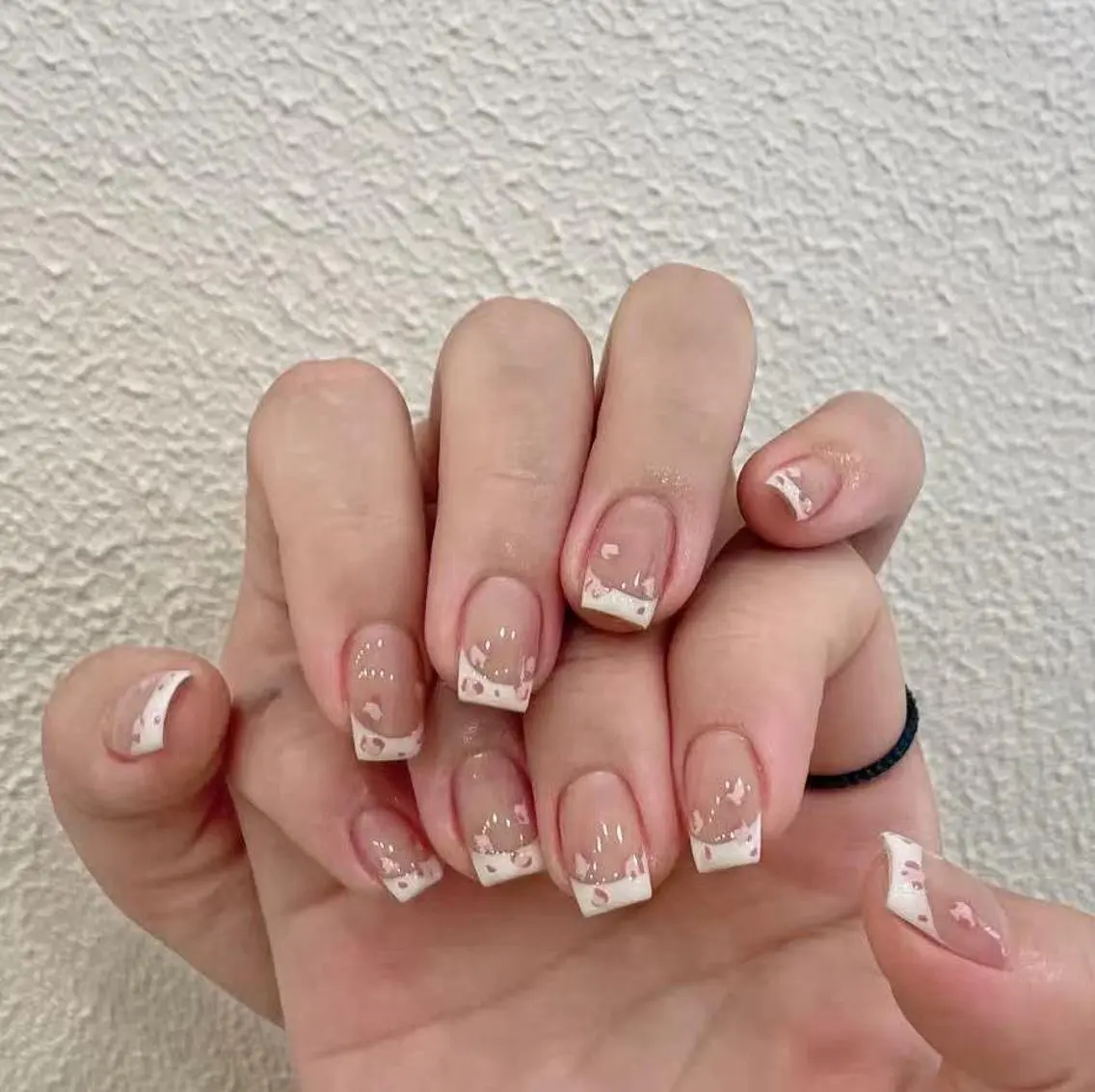 ネイル オーロラネイル フラワーネイル フットネイル フレンチネイル ジェルネイル ハンドネイル BabyYouMi nailのネイルデザイン