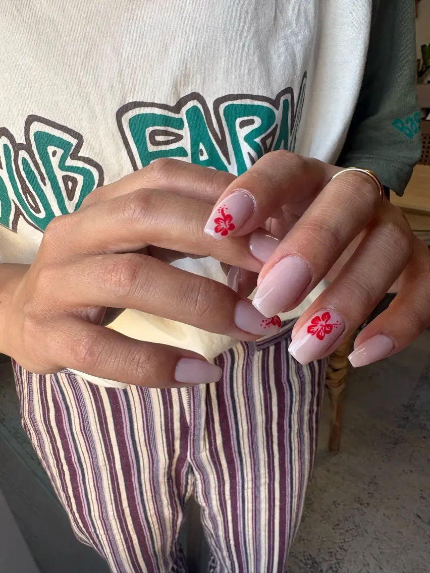 ネイル ハンドネイル 手描き🌸ニュアンス monny nailのネイルデザイン
