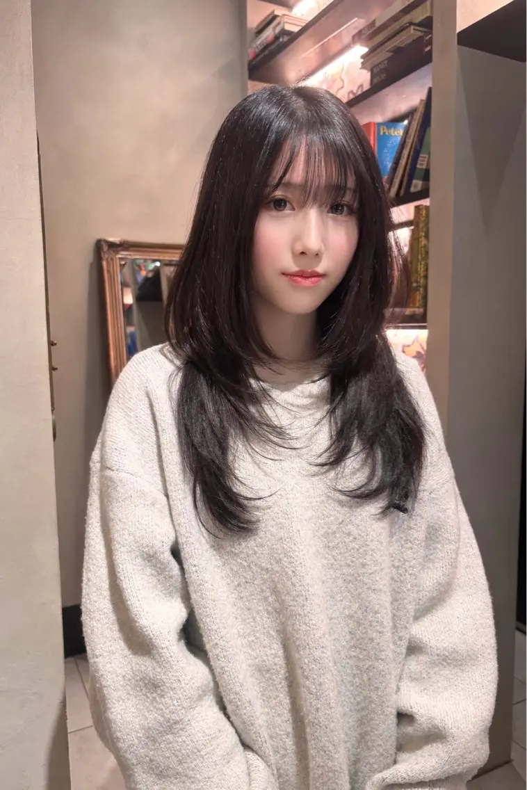 ロング カット ⠀ リコのヘアスタイル