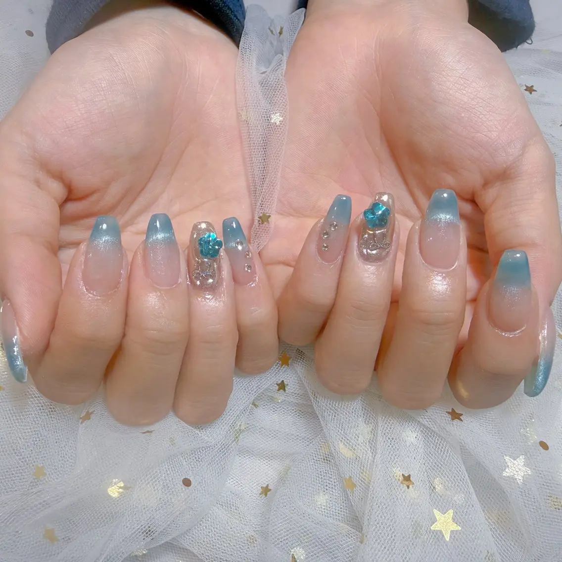 キッズ ネイル フレンチネイル 水色 マグネットネイル マグネットフレンチ 持ち込み U.MI Nail Salonのネイルデザイン
