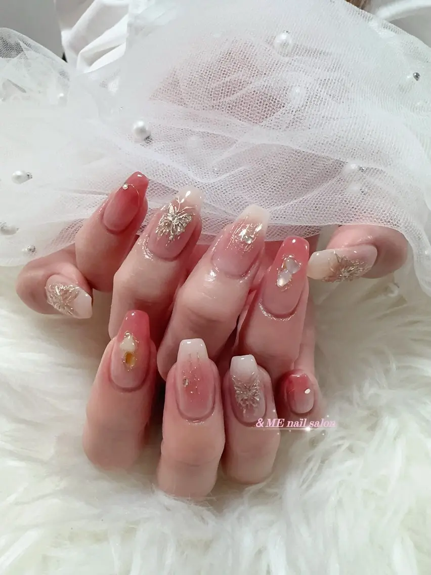 ネイル ＆ME アンドミーのネイルデザイン