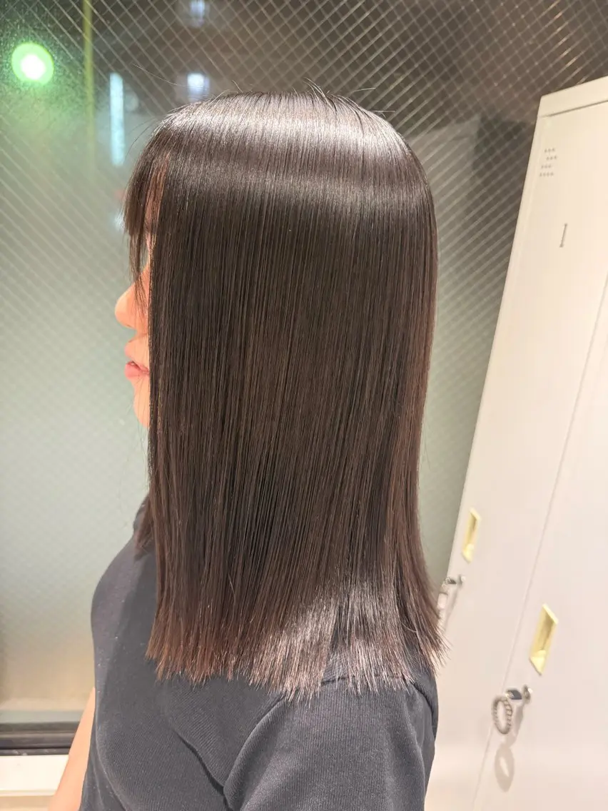 セミロング 酸性ストレート カット 縮毛矯正 トリートメント メンズカット¦パーマ 🌟yuzuka🌟のヘアスタイル