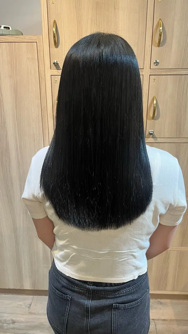 ロング カット 黒滝 真歩のヘアスタイル