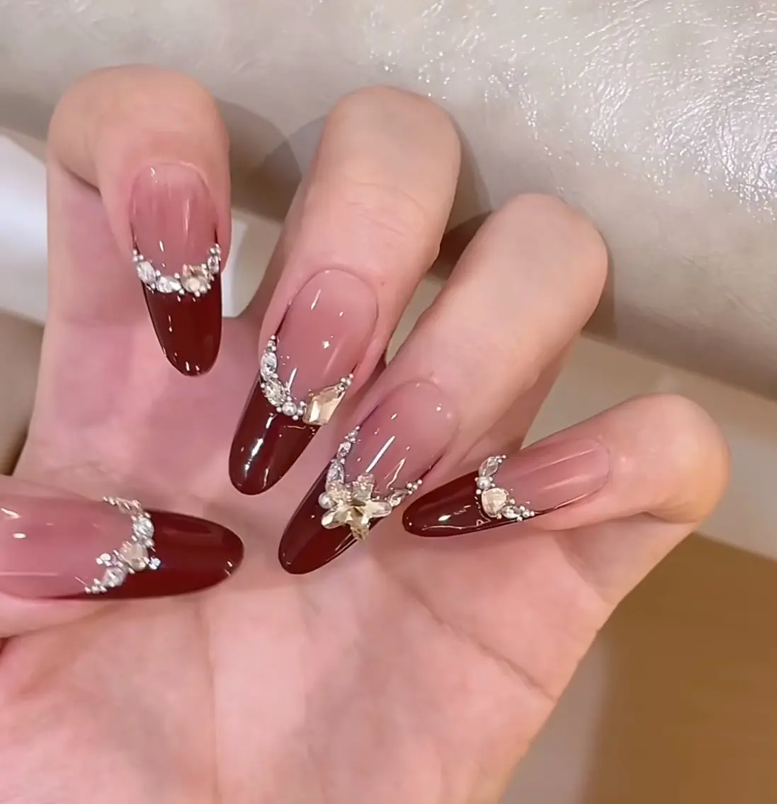 ネイル ハンドネイル Pure&Rich Nailのネイルデザイン