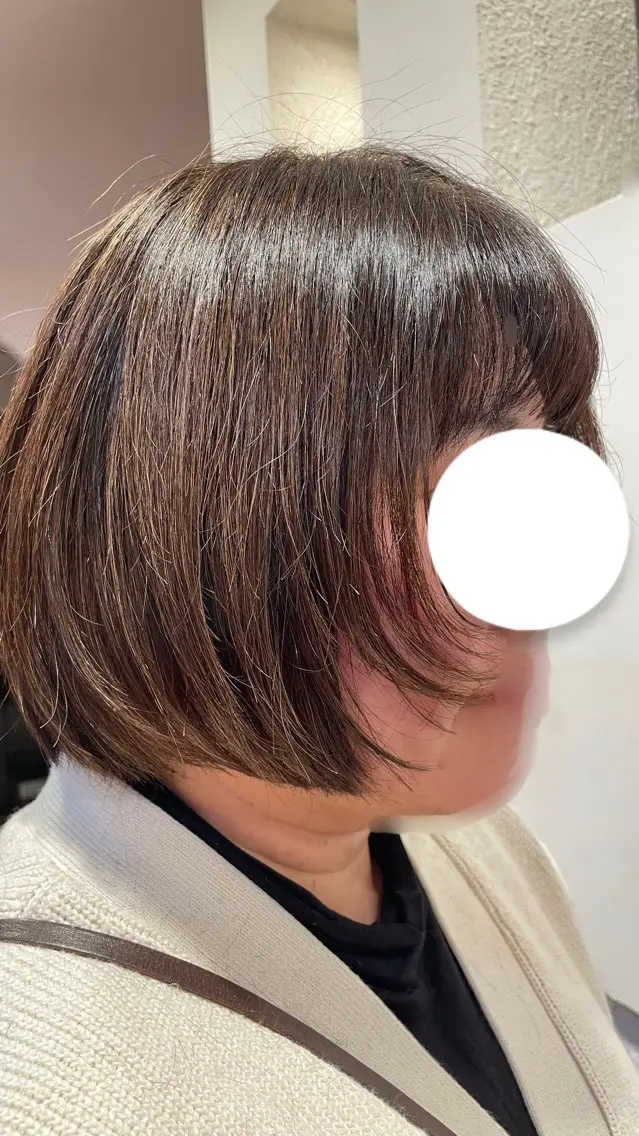 ショート 顔まわりレイヤー レイヤーカット 坂元 心愛のヘアスタイル