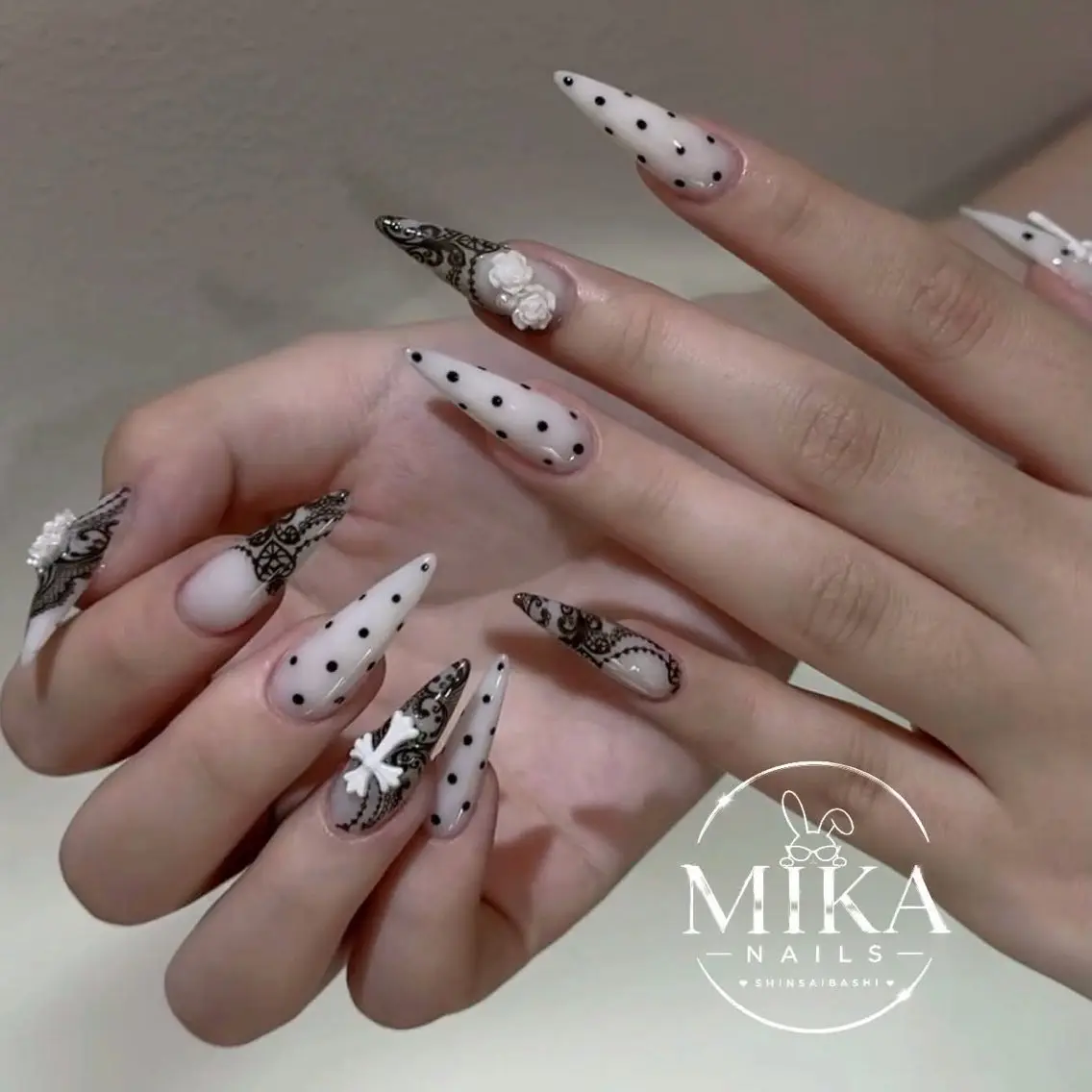 ネイル アートネイル チークネイル ドット フットネイル フレンチネイル KIMU MIKA.NAILのネイルデザイン