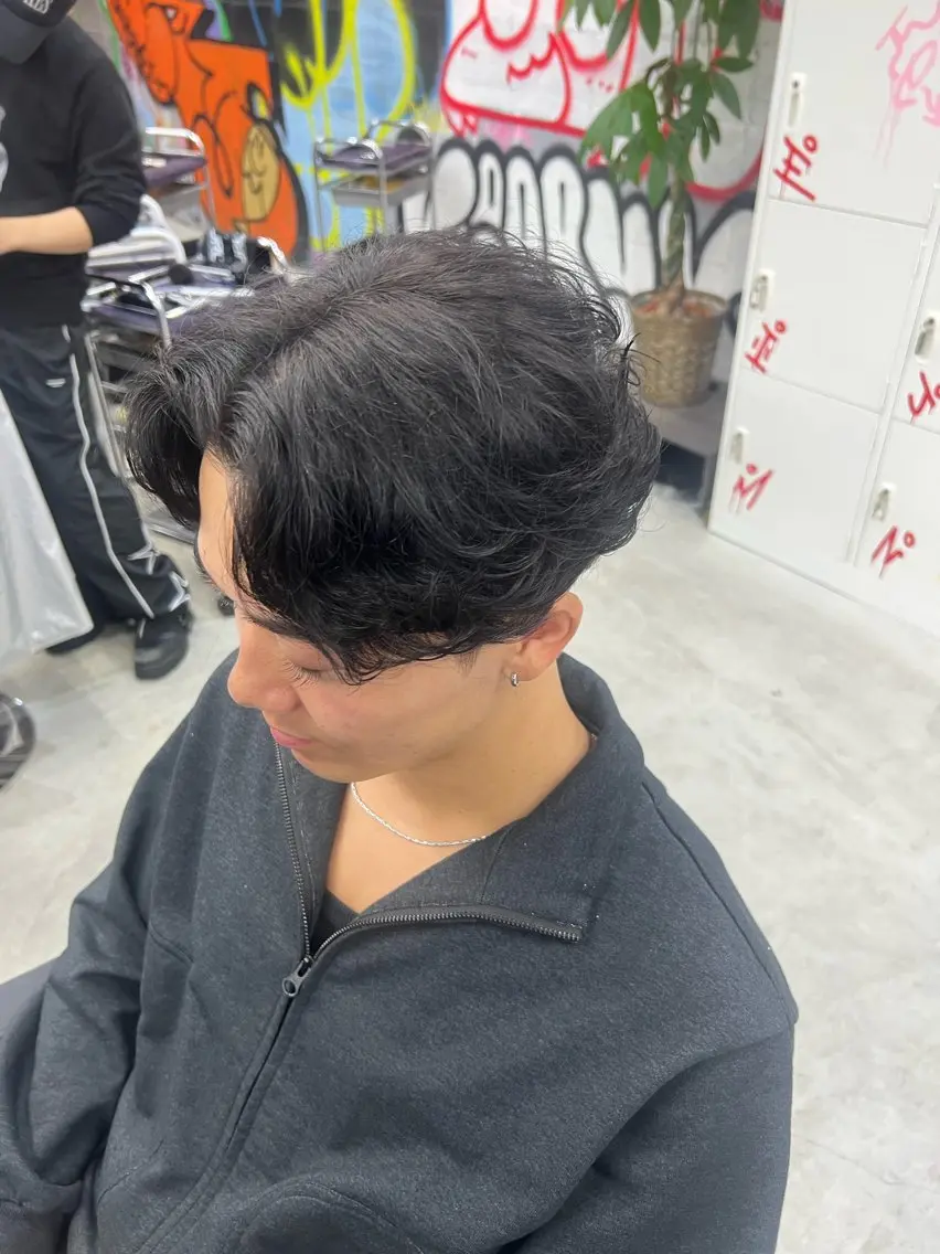 ショート メンズ 白井 葵のヘアスタイル