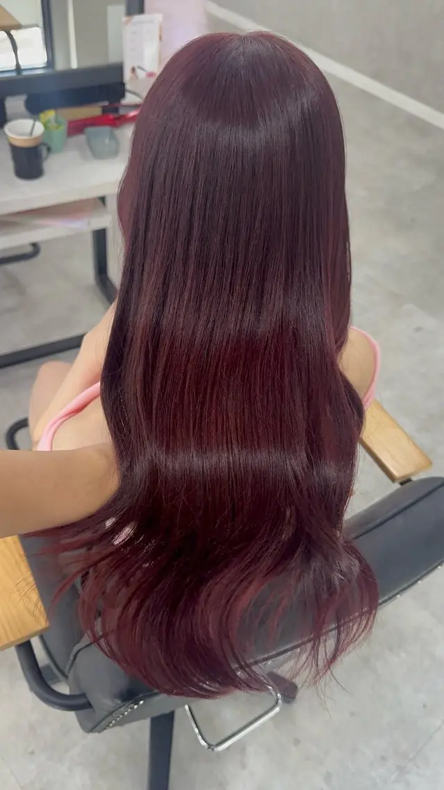 ロング カラー アッシュ アッシュブラウン ベージュカラー 黒髪 ブリーチ 赤み無し柔らかカラー 【梅田】madokaのヘアスタイル