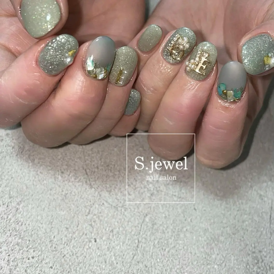 ネイル S. JEWELのネイルデザイン