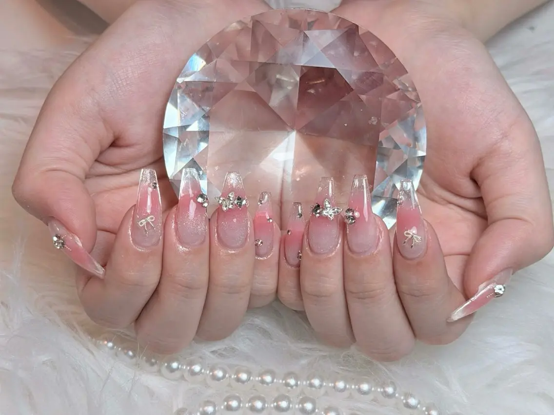ネイル キラキラネイル 韓国ネイル マグネットネイル 夏ネイル ワンホンネイル ハンドネイル Sully Nail  Labのネイルデザイン