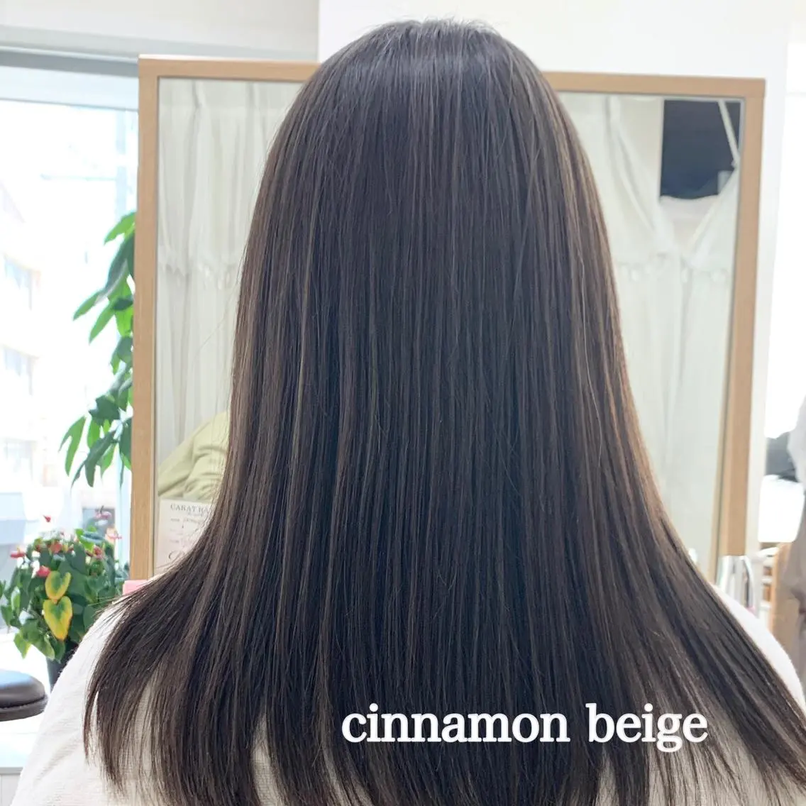 ミディアム カラー パーマ ヘアアレンジ メンズ キッズ ネイル マツエク・マツパ レイヤーカット/ 巻ける縮毛矯正のヘアスタイル