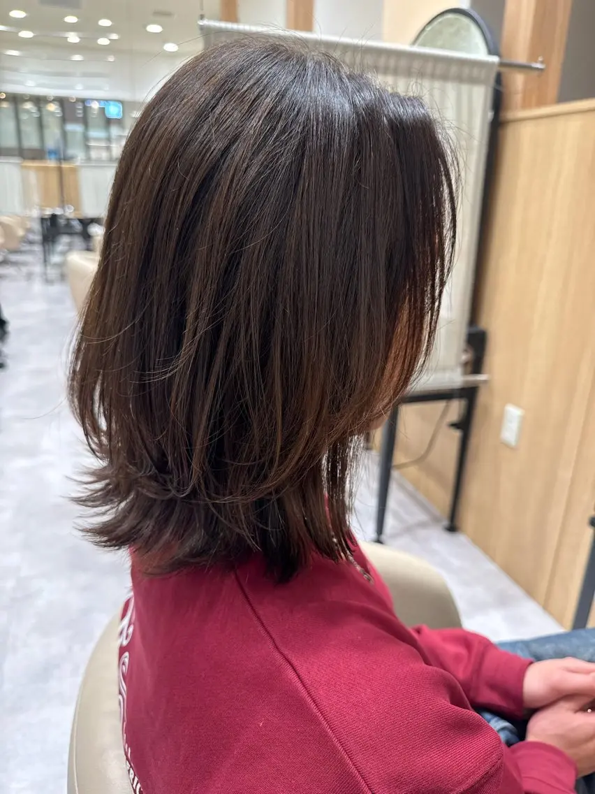 ミディアム ミディアムレイヤー レイヤーカット ﾅｶﾉ ﾔｽｺのヘアスタイル