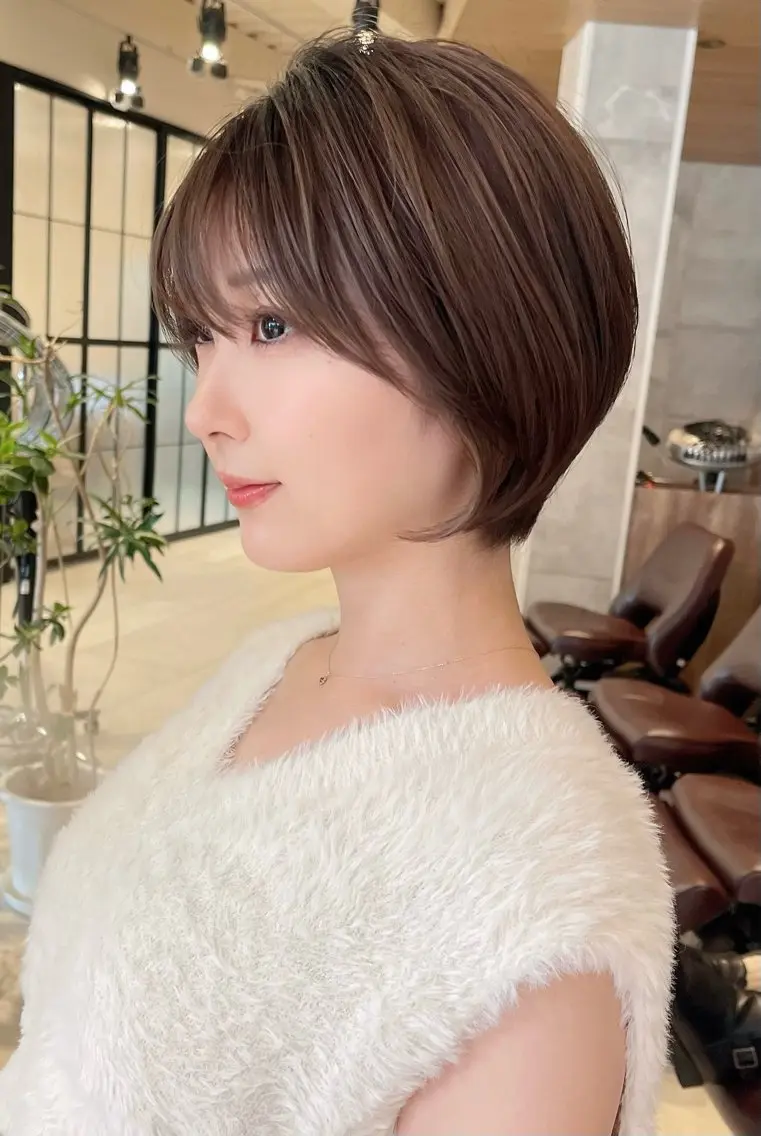 ショート ショートボブ ボブ レイヤーカット ショートヘア 射場 政治のヘアスタイル