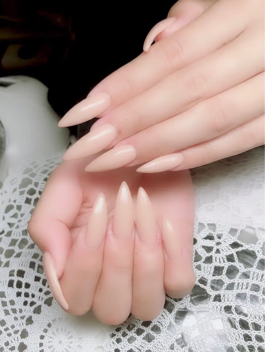 ネイル ハンドネイル ゲン レイカのネイルデザイン