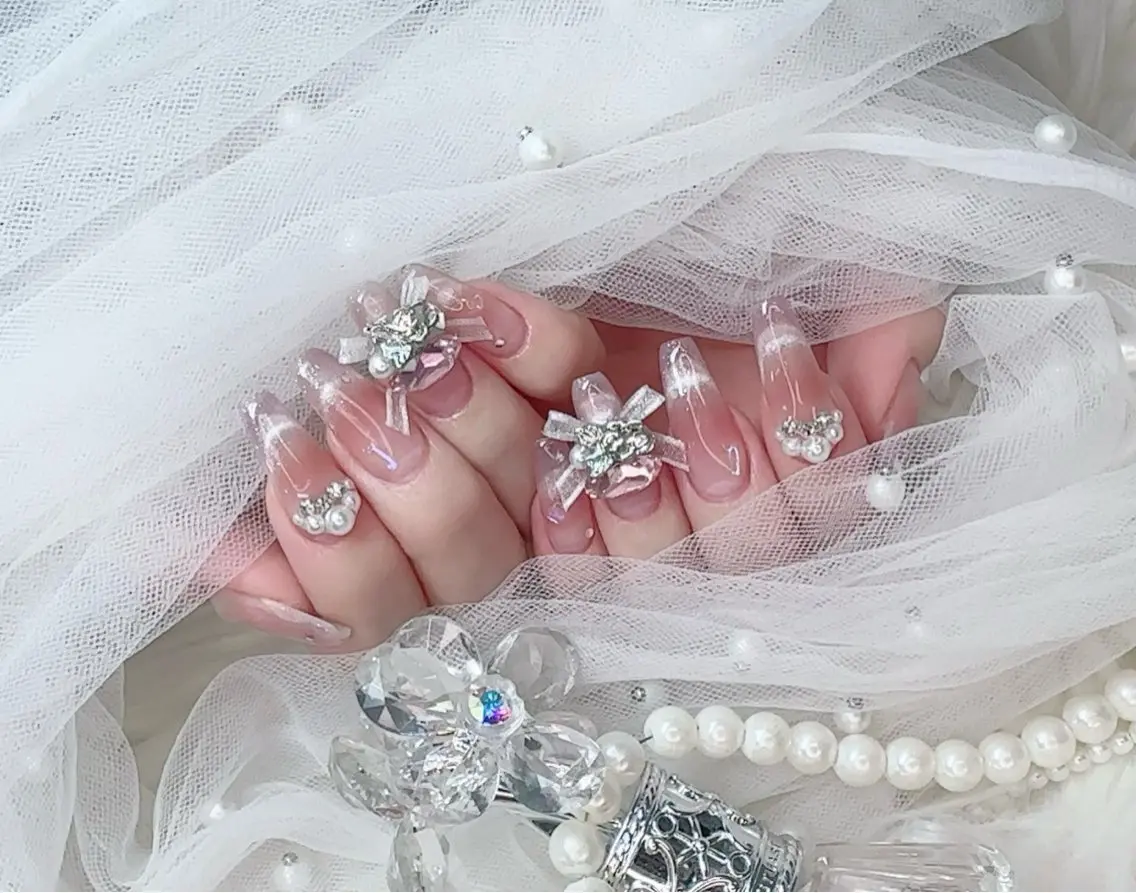 ネイル R salonのネイルデザイン