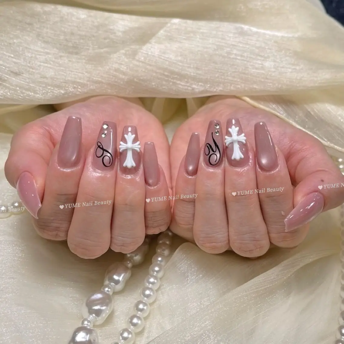 ミディアム ハンドネイル YUME Nail Beautyのネイルデザイン