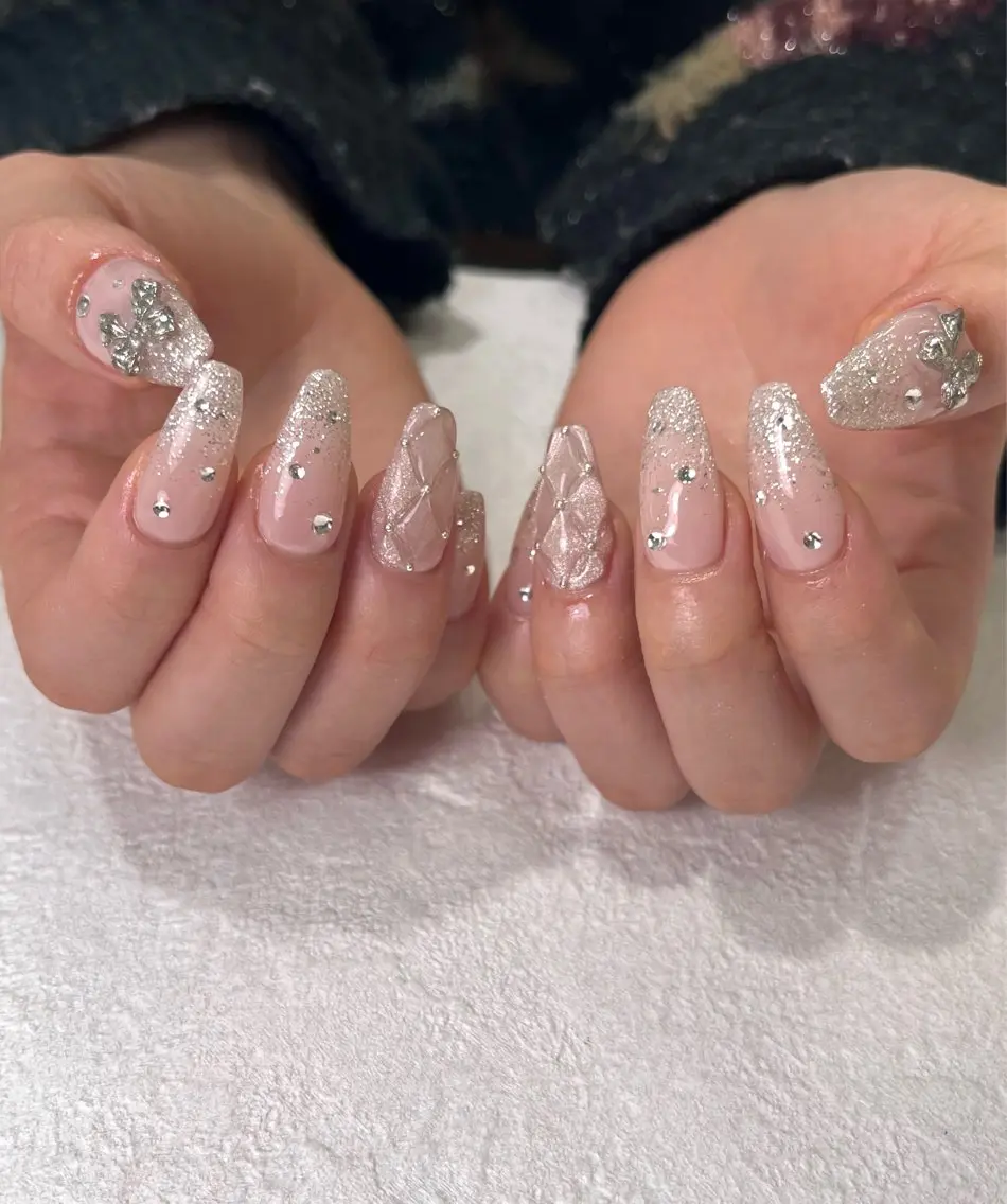 ネイル ジェルネイル ガーリー グラデーション キラキラネイル ラメ(グリッター) ハンドネイル フットネイル Para Sol nail Maoのネイルデザイン