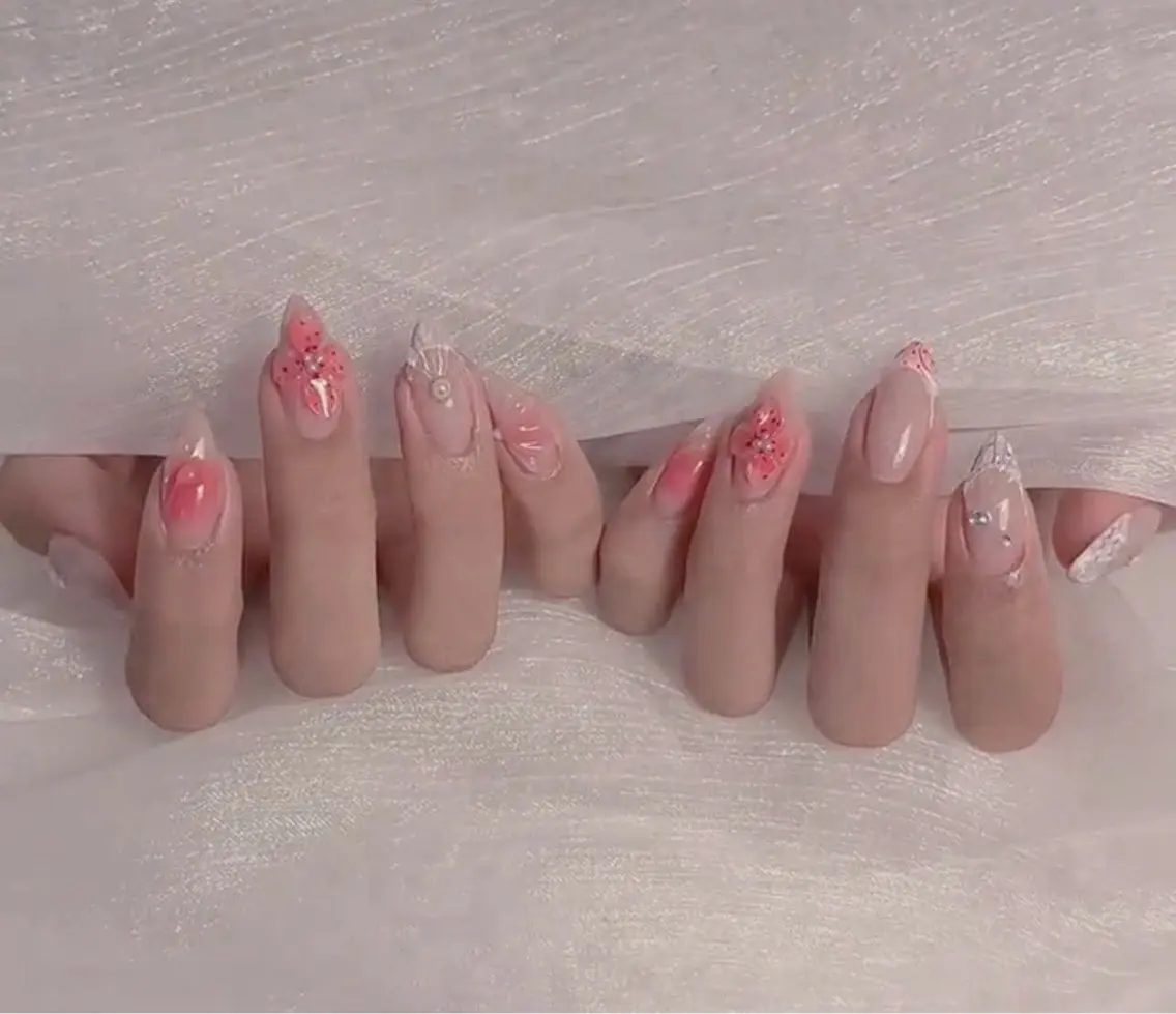 ネイル ハンドネイル SHE. Nail Otsukaのネイルデザイン