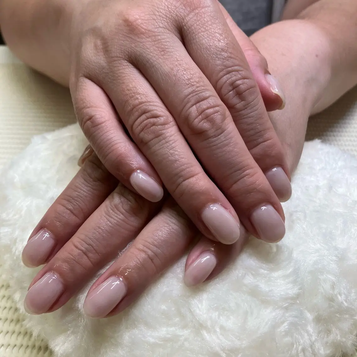 ネイル ワンカラーネイル ホワイト ハンドネイル Horizon ☆ Nailsのネイルデザイン
