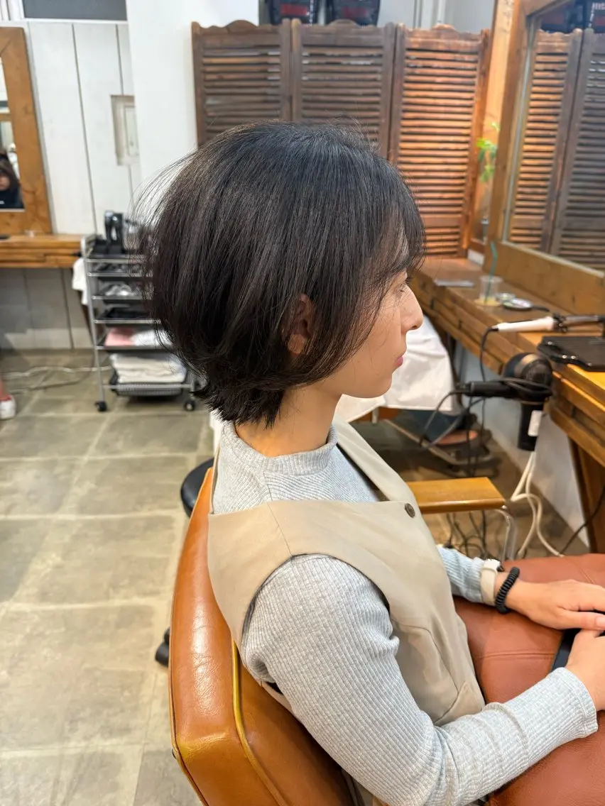 ショート レディースカット 川添佑斗のヘアスタイル