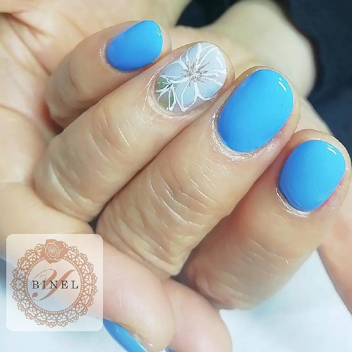 ネイル アートネイル フラワーネイル ハンドネイル Nail Salon Y.BINELのネイルデザイン
