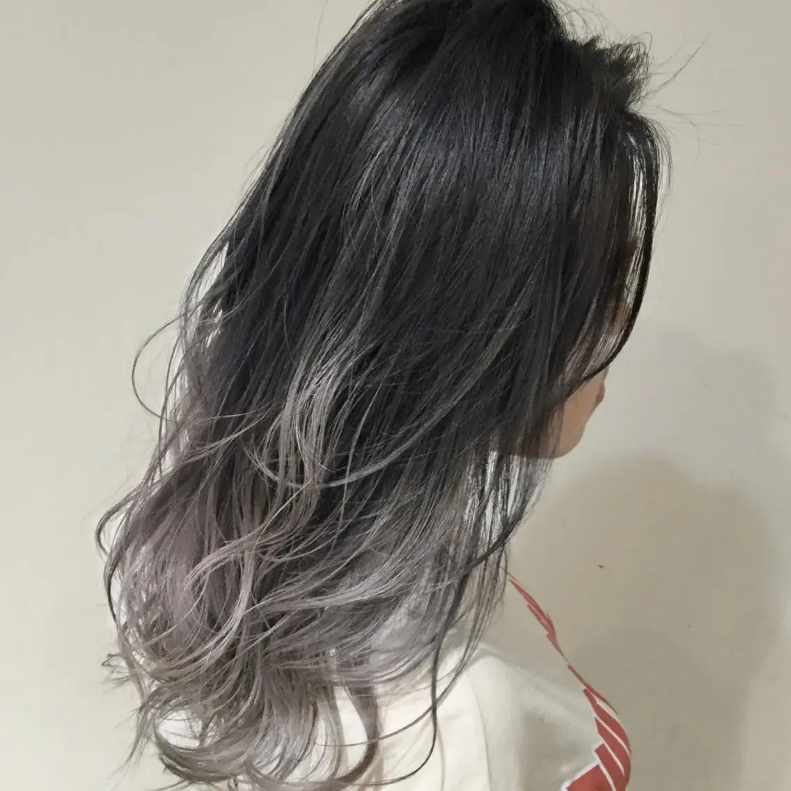 セミロング カラー 髪質改善カラー韓国風 レイヤーtudaのヘアスタイル