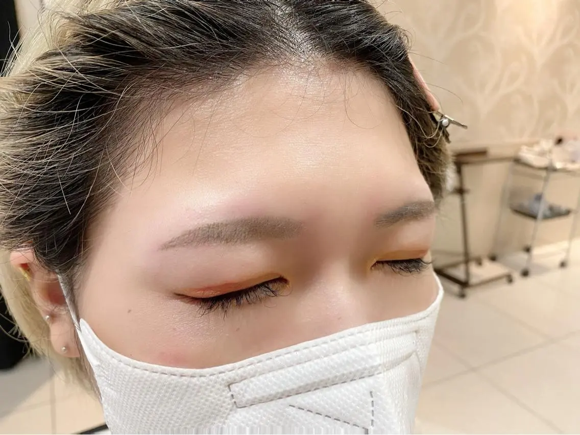 アイブロウ eyelash . BULLのマツエク・マツパデザイン